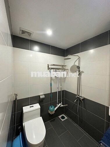 Vợ chồng tôi cần bán gấp nhà 5t,46m tại Hà Trì,HĐ,ngõ to,chỉ 7t