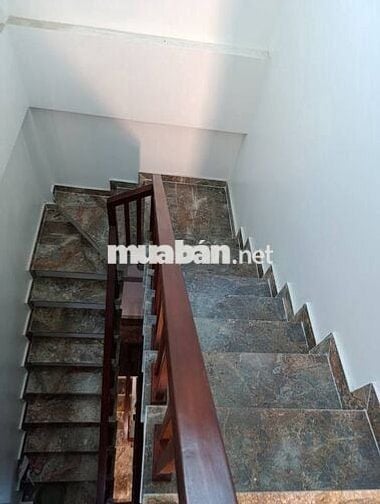 Bạn em cần bán nhà 5t,43m tại Đa Sỹ,Hà Đông, nhà mới chỉ 7t