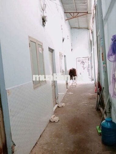 Nhà cấp 4 + 5phòng trọ kdc Areco gần chợ Đồng An và Vincom550 Bình Hòa