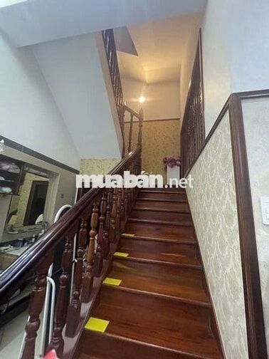 💐 Cho Thuê Nhà MT Đường C18_10x20m_Trệt 3 Lầu_Nhà Rộng Rãi 🌹