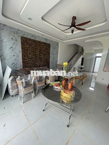 Nhà mới cần bán 80m2 giá 2,2 tỷ Tỉnh lộ 2 cách bệnh viện xuyên á 3km