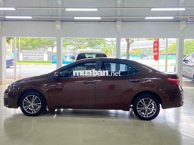 Toyota Corolla Altis 2016 1.8G CVT - 73400 km