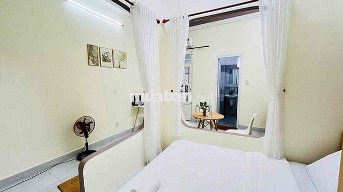 CHO THUÊ PHÒNG STUDIO FULL NỘI THẤT, CỬA SỔ THOÁNG, KHU SÂN BAY