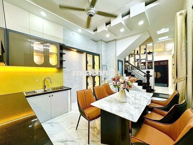 NHÀ ĐẸP – Đ. Tạ Quang Bửu, Phường 4, Quận 8, 50m²/5.2tỷ, SHR