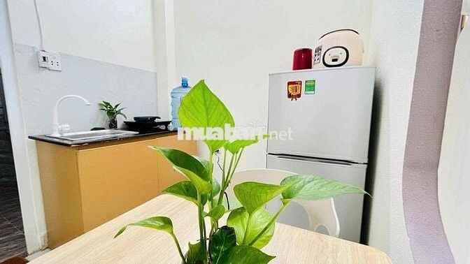 CHO THUÊ PHÒNG STUDIO FULL NỘI THẤT, CỬA SỔ THOÁNG, KHU SÂN BAY