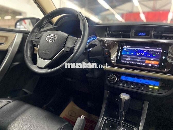 Toyota Corolla Altis 2016 1.8G CVT - 73400 km
