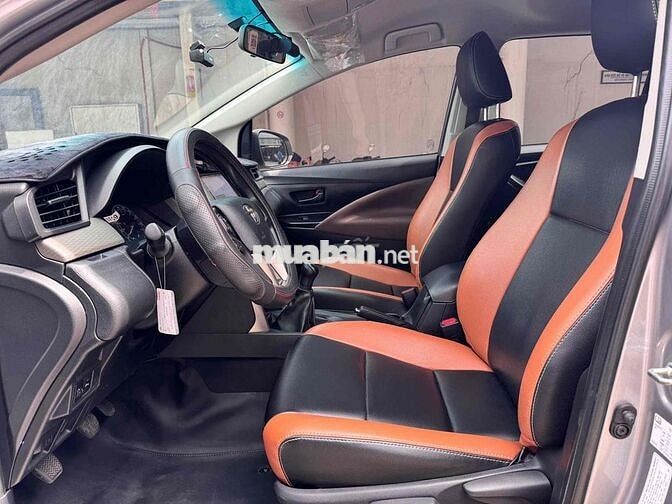 Toyota Innova 2024 E 2.0 MT - Số sàn 8 chỗ