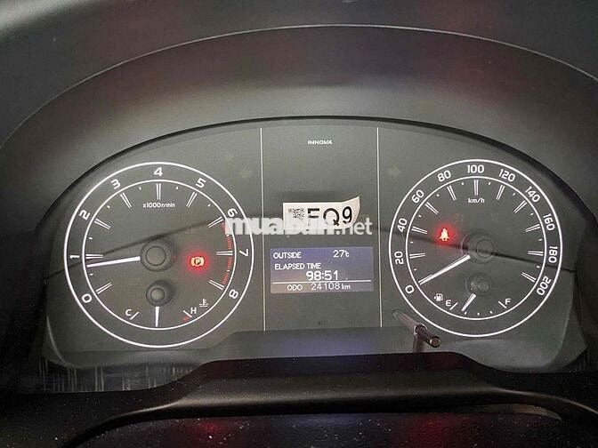 Toyota Innova 2024 E 2.0 MT - Số sàn 8 chỗ