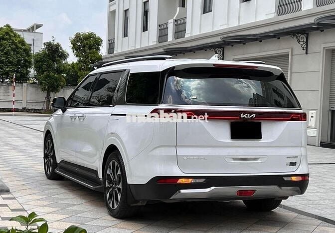 Kia Carnival Xăng 3.5G Signature 2024 - mới 100%