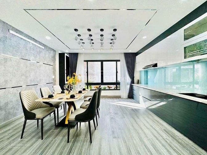 BÁN NHÀ PHƯỜNG4 QUẬN4 GIÁ HẤP DẪN.