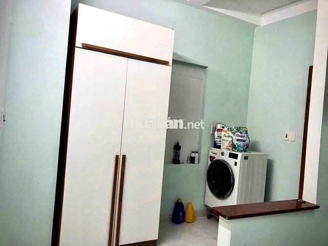 NHÀ ĐẸP 3 TẦNG Ô TÔ ĐỖ CỬA - HẢI CHÂU- GIÁ CHỈ 4,65 TỶ