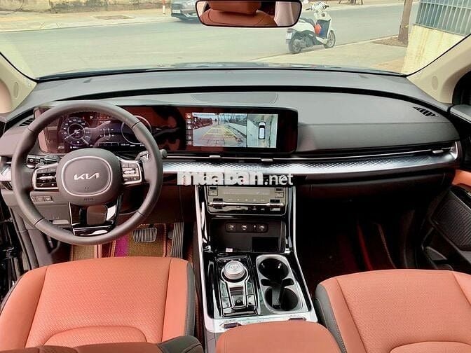 Kia Carnival Xăng 3.5G Signature 2024 - mới 100%