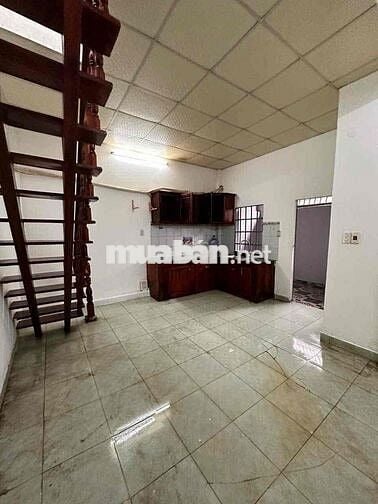 cho thuê nhà nguyên căn chợ cây me 5x20 m