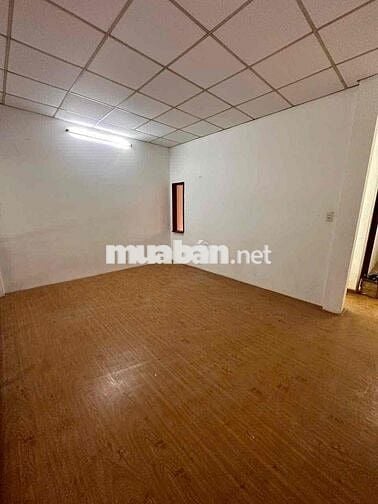 cho thuê nhà nguyên căn chợ cây me 5x20 m