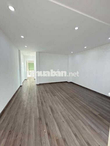 🏬🏬 Chào bán căn nhà 3 tầng 3 mê hoà cường bắc