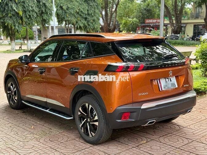 Peugeot 2008 2022 GT Line 1.2 AT - 11000 km