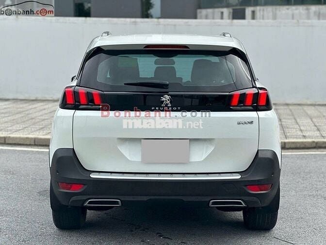 Peugeot 5008 AT sx 2019
