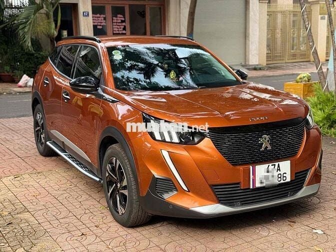 Peugeot 2008 2022 GT Line 1.2 AT - 11000 km