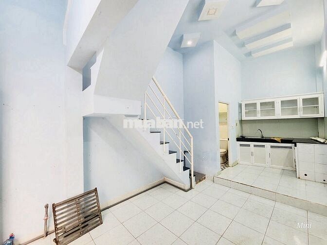 🏡 NHÀ ĐẸP TRỆT,LỬNG,LÀU, BTCT, ĐƯỜNG 28,P6, GIÁ CHỈ 2.750 TỶ TL.