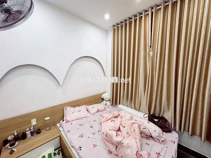 BÁN NHÀ 3 TẦNG 3 MÊ 2 MẶT KIỆT THOÁNG ĐƯỜNG ĐINH TIÊN HOÀNG (HẢI CHÂU)