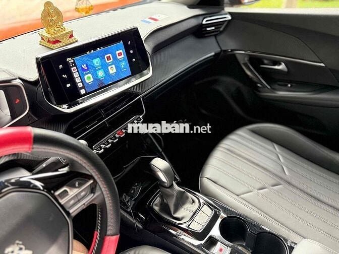 Peugeot 2008 2022 GT Line 1.2 AT - 11000 km
