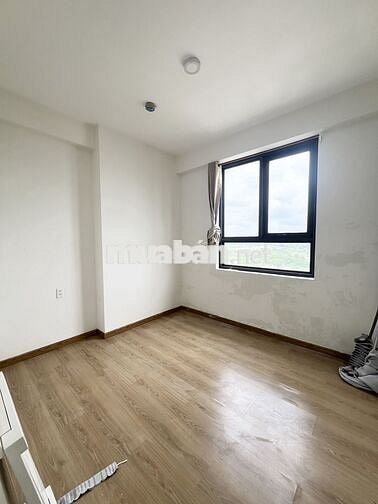 Cho thuê căn hộ 3 phòng ngủ Saigon Intela, giá 7 triệu
