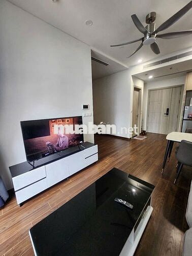 Căn hộ 1 ngủ 1 khách tòa C Masteri West Height có Gym bể bơi free