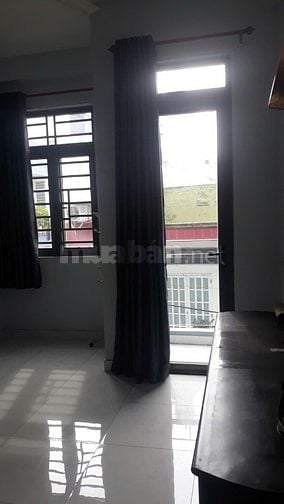 Cho thuê để ở hoặc làm văn phòng1 tầng lầu 1