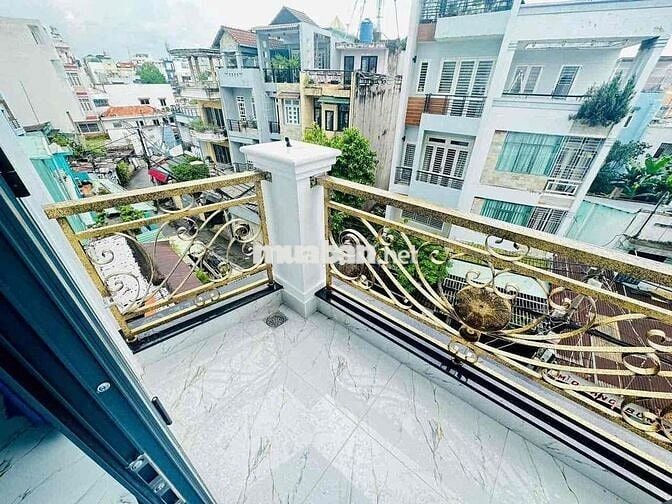 CĂN HỘ STUDIO BAN CÔNG FULL NỘI THẤT NGAY CHỢ HOÀNG HOA THÁM