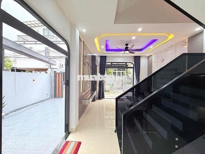 Bán nhà 3 tầng đường oto 6m Tôn Đản ngang gần 8m