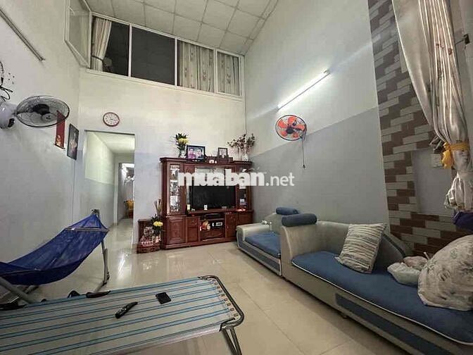 Nhà 2 tầng hẻm xe hơi 6m đường Dương Thị Mười, dt 72m2 (4mx18m)💰4.45Tỷ