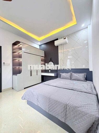 Bán nhà 3 tầng đường oto 6m Tôn Đản ngang gần 8m