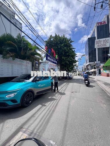 HXH kinh doanh 5 tầng Huỳnh Văn Bánh có thang máy cho thuê 35tr/tháng
