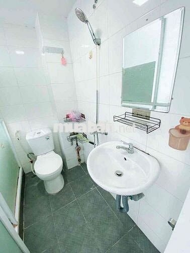 🔥PHÒNG BAN CÔNG FULL NỘI THẤT_HUỲNH VĂN BÁNH_GẦN TRƯỜNG SA