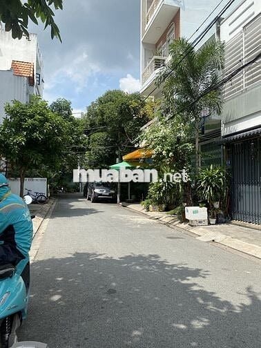 Nhà mặt tiền đường Số 11 - xinh lung linh; 4PN kề Phú Mỹ Hưng - Quận 7