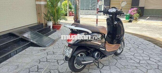 Alizabet Fi .đời 2013 bs65 như mới