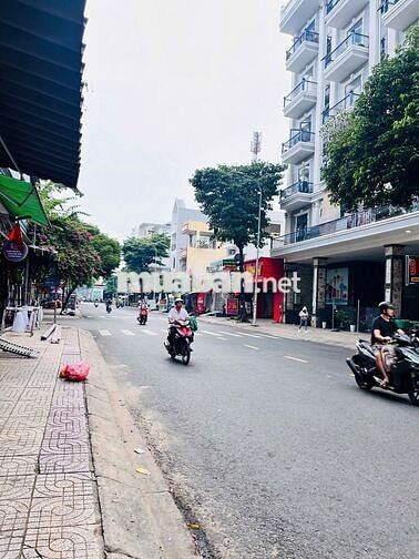 Cho thuê nhà mặtt iền đường Tân hương 4x27m thông suốt