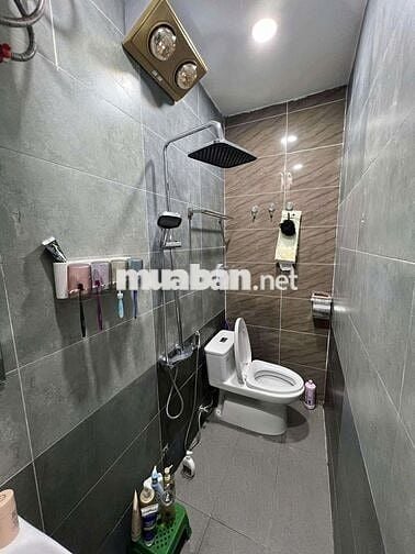 Chị ruột nhờ bán căn tập thể cực hiếm khu HUỲNH THÚC KHÁNG chỉ hơn 3TỶ