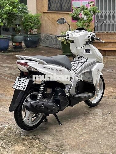 ❤️ Airblade 125 đời 2017 bstp chính chủ hỗ trợ góp