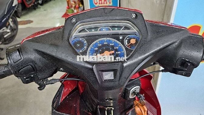 Honda blade 2018