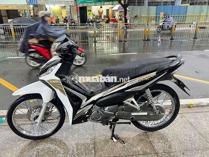 Honda wave RSX Fi 2019 mới 90% bstp chính chủ