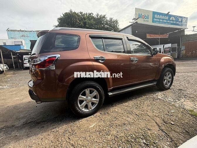 Isuzu Mu X 2016 đk 2017 3.0 AT