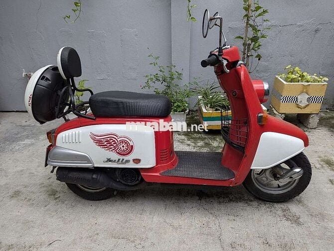Honda Julio 50cc đỏ trắng, xe tay ga
