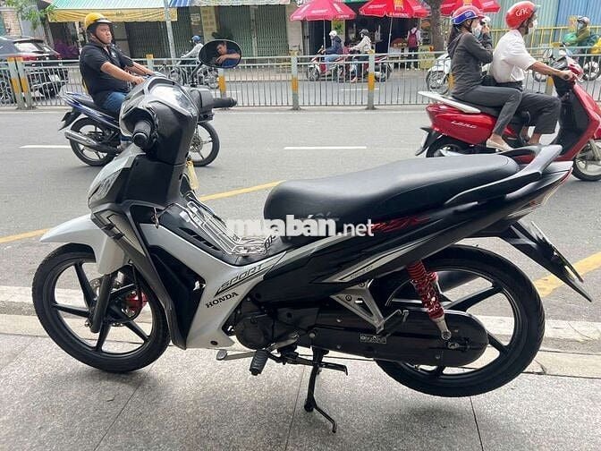 Honda wave RSX Fi 2024 mới 90% bstp chính chủ
