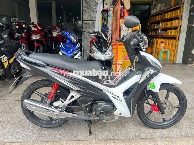 Honda wave RSX Fi 2024 mới 90% bstp chính chủ