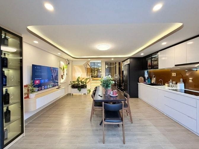 CẦN TIỀN BÁN GẤP NHÀ HOA TRÀ P.8 PHÚ NHUẬN DT: 64M2 SHR SANG TÊN NGÂY 