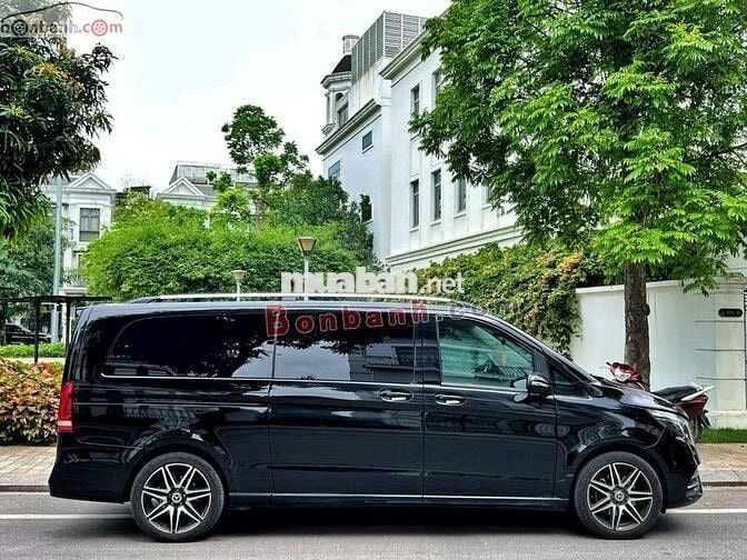 Mercedes benz V250 AMG