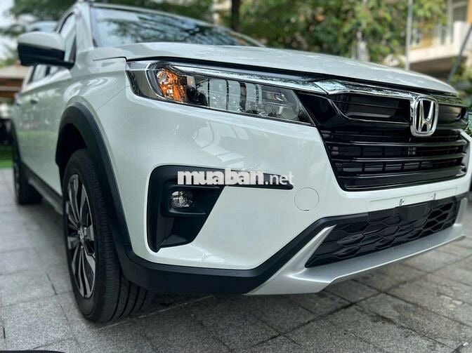 Honda BR-V 2052, Trả Trước 140 Triệu Nhận Xe