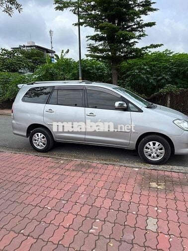 Toyota Innova 2008 V - tu đong  ngay chu