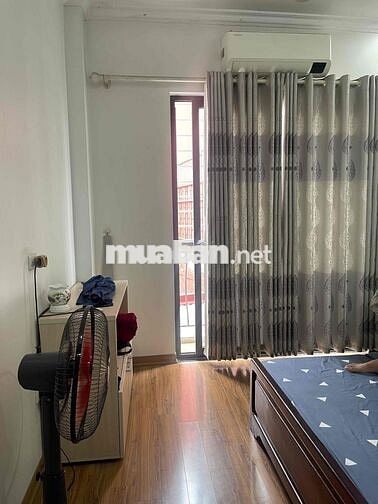 HIẾM - NHÀ GIA QUẤT CỰC ĐẸP Ở SƯỚNG OTO ĐỖ NGÕ